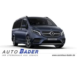 Blau Gebraucht 2024 Mercedes V220 AMG line Van / Kleinbus | 59.900 € (Etwas zu teuer)