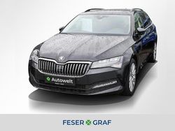 Blackmagic perleffekt Gebraucht 2023 Skoda Superb Ambition Kombi | 23.440 €