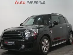 Schwarz Gebraucht 2020 Mini One Countryman SUV | 22.990 € (Etwas zu teuer)