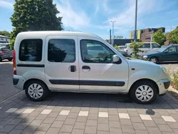 Silber Gebraucht 2003 Renault Kangoo Privilege Van / Kleinbus | 2.450 € (Fairer Preis)