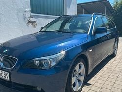 Blau Gebraucht 2006 BMW 530 Kombi | 4.900 € (Fairer Preis)
