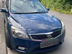 Blau Gebraucht 2012 Kia Ceed Kombi | 6.500 € (Fairer Preis)