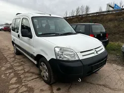 Weiß Gebraucht 2008 Citroën Berlingo Van / Kleinbus | 2.200 € (Superpreis)