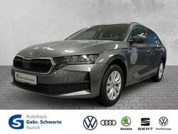 Grau Neu 2025 Skoda Octavia Essence Kombi | 27.650 € (Guter Preis)