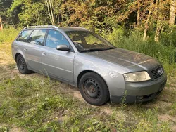 Silber Gebraucht 2003 Audi A6 Kombi | 699 € (Fairer Preis)
