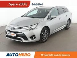 Grau Gebraucht 2016 Toyota Avensis Edition-S Kombi | 15.650 € (Fairer Preis)