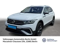 Pure white Gebraucht 2022 VW Tiguan Allspace Life SUV | 34.996 € (Etwas zu teuer)