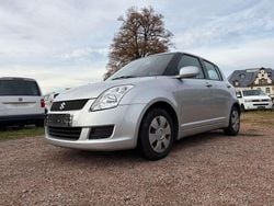 Silber Gebraucht 2009 Suzuki Swift Snow Kleinwagen | 4.950 € (Etwas zu teuer)