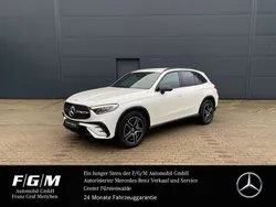 Manufaktur diamantweiß bright Gebraucht 2023 Mercedes GLC200 AMG SUV | 51.770 € (Fairer Preis)