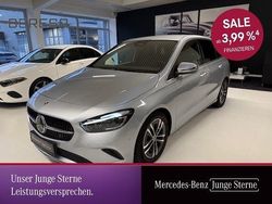 Silber Gebraucht 2024 Mercedes B180 Progressive Van / Kleinbus | 30.890 € (Superpreis)