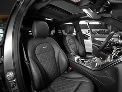 Grau Gebraucht 2019 Mercedes GLC63 AMG AMG SUV | 56.900 € (Fairer Preis)