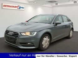 Grau Gebraucht 2013 Audi A3 Ambiente Limousine | 8.199 € (Guter Preis)