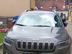 Grau Gebraucht 2020 Jeep Cherokee Limited SUV | 20.500 € (Guter Preis)