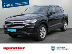 Schwarz (grenadillschwarz metallic) Gebraucht 2024 VW Touareg SUV | 58.941 € (Guter Preis)