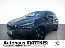 Grau Gebraucht 2021 BMW 218 Active Tourer Sport Line Van / Kleinbus | 22.950 € (Fairer Preis)