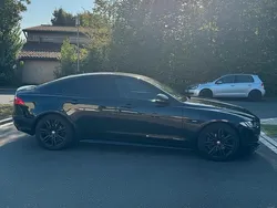 Schwarz Gebraucht 2018 Jaguar XE R-Sport Limousine | 10.700 € (Superpreis)
