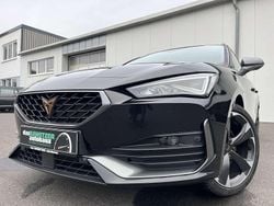 Mitternachtsschwarz Gebraucht 2024 Cupra Leon Kombi | 29.860 € (Fairer Preis)