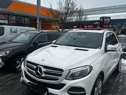 Weiß Gebraucht 2016 Mercedes 250 SUV | 21.500 €