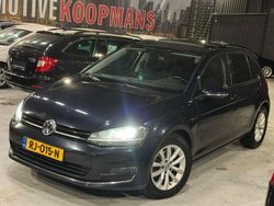 Blau Gebraucht 2015 VW Golf LOUNGE Limousine | 7.650 € (Superpreis)