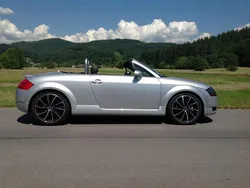 Silber Gebraucht 2000 Audi TT Roadster Sport Cabrio | 11.700 € (Teuer)