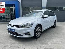 White silver metallic (white sil Gebraucht 2018 VW Golf VII Join Kombi | 15.480 € (Fairer Preis)