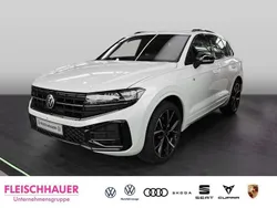 Weiss Neu 2025 VW Touareg R-line SUV | 97.880 € (Teuer)