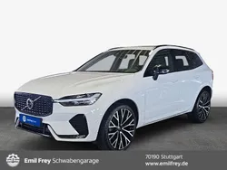 Ice white Gebraucht 2022 Volvo XC60 R-Design SUV | 44.990 € (Fairer Preis)