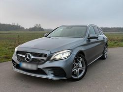 Grau Gebraucht 2018 Mercedes C400 AMG line Kombi | 26.000 € (Guter Preis)