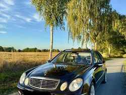 Schwarz Gebraucht 2006 Mercedes E320 Avantgarde Kombi | 6.299 €