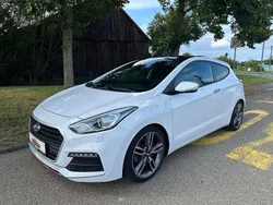 Polar white Gebraucht 2016 Hyundai i30 Turbo Coupé | 10.999 € (Fairer Preis)
