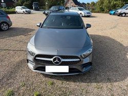 Grau Gebraucht 2020 Mercedes A200 AMG Limousine | 24.990 € (Fairer Preis)