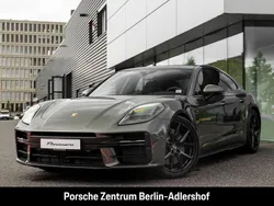 Grün Neu 2025 Porsche Panamera 4S Limousine | 179.490 € (Etwas zu teuer)