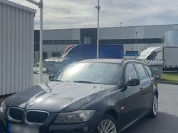 Schwarz Gebraucht 2010 BMW 320 Kombi | 6.500 € (Etwas zu teuer)