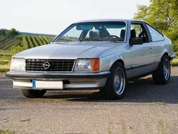Grau Gebraucht 1981 Opel Senator Coupé | 11.000 €