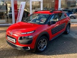 Rot Gebraucht 2016 Citroën C4 Cactus SELECTION Kleinwagen | 12.995 €
