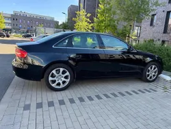 Schwarz Gebraucht 2013 Audi A4 Limousine | 13.000 € (Etwas zu teuer)