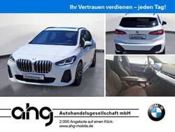 Weiß Gebraucht 2024 BMW 223 Active Tourer Performance Van / Kleinbus | 40.960 € (Teuer)