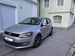 Grau Gebraucht 2014 VW Polo Kleinwagen | 3.900 € (Guter Preis)