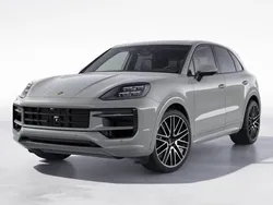 Kreide Neu 2025 Porsche Cayenne GTS SUV | 159.830 € (Superpreis)