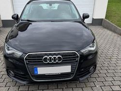 Schwarz Gebraucht 2011 Audi A1 Ambition Kleinwagen | 6.000 € (Fairer Preis)