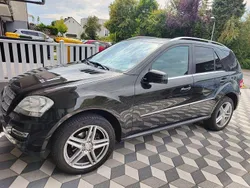 Braun Gebraucht 2011 Mercedes ML350 SUV | 18.995 €