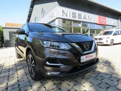 Braun Gebraucht 2017 Nissan Qashqai 360º SUV | 17.690 € (Fairer Preis)