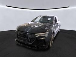 Mythosschwarz metallic Gebraucht 2022 Audi e-tron Black Edition SUV | 38.945 € (Guter Preis)