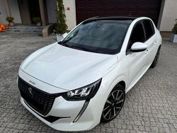 Weiß Gebraucht 2021 Peugeot 208 Allure Kleinwagen | 12.500 € (Fairer Preis)