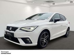 Weiß Gebraucht 2023 Seat Ibiza Beats Limousine | 20.470 € (Guter Preis)