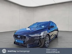 Schwarz Gebraucht 2024 Ford Focus ST-Line X Kombi | 25.940 € (Guter Preis)