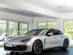 Silber Gebraucht 2023 Porsche Panamera S E-Hybrid Chrono Limousine | 102.000 €