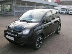 Cinema schwarz Gebraucht 2023 Fiat Panda Kleinwagen | 12.799 € (Fairer Preis)
