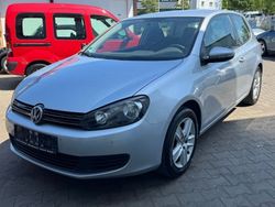 Silber Gebraucht 2010 VW Golf VI Comfortline Limousine | 4.990 € (Guter Preis)