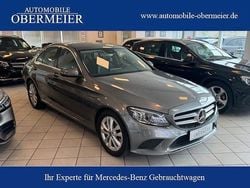 Grau (selenitgrau) Gebraucht 2018 Mercedes C300 Limousine | 27.950 € (Guter Preis)